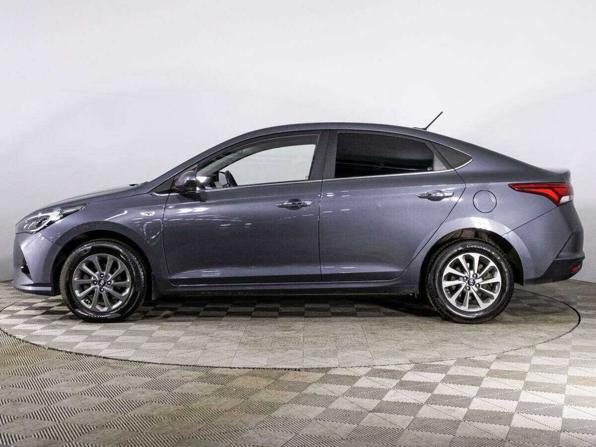 Hyundai Solaris с пробегом — 2021 год. Фото: #7