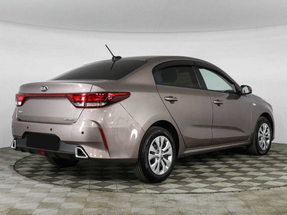 Kia Rio с пробегом — 2020 год. Фото: #4
