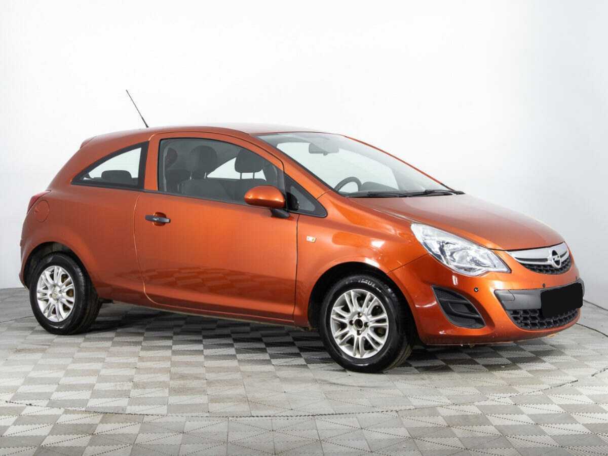 Opel Corsa с пробегом — 2012 год. Фото: #2