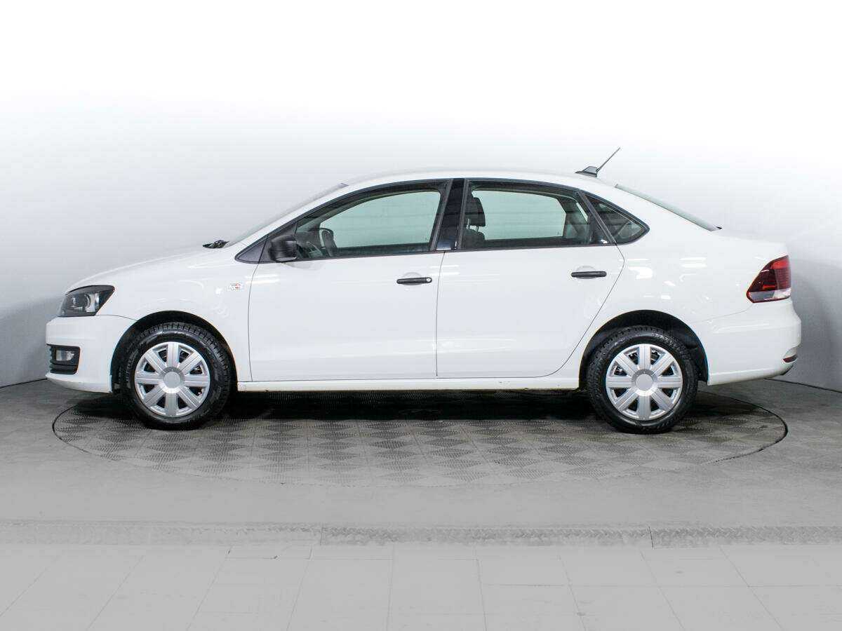 Volkswagen Polo с пробегом — 2019 год. Фото: #7
