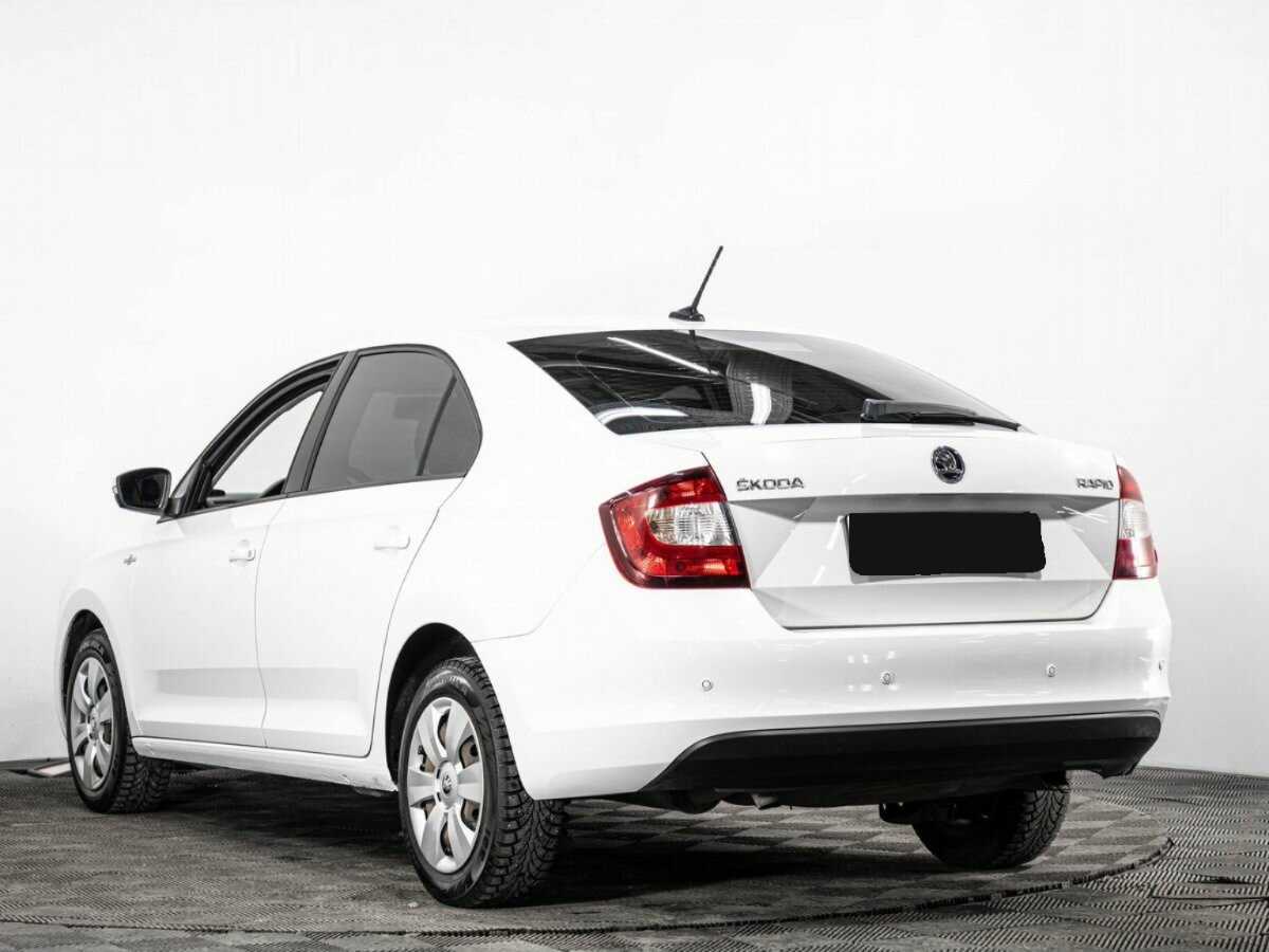 Skoda Rapid с пробегом — 2019 год. Фото: #5