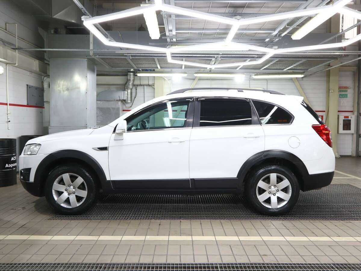 Chevrolet Captiva с пробегом — 2012 год. Фото: #6