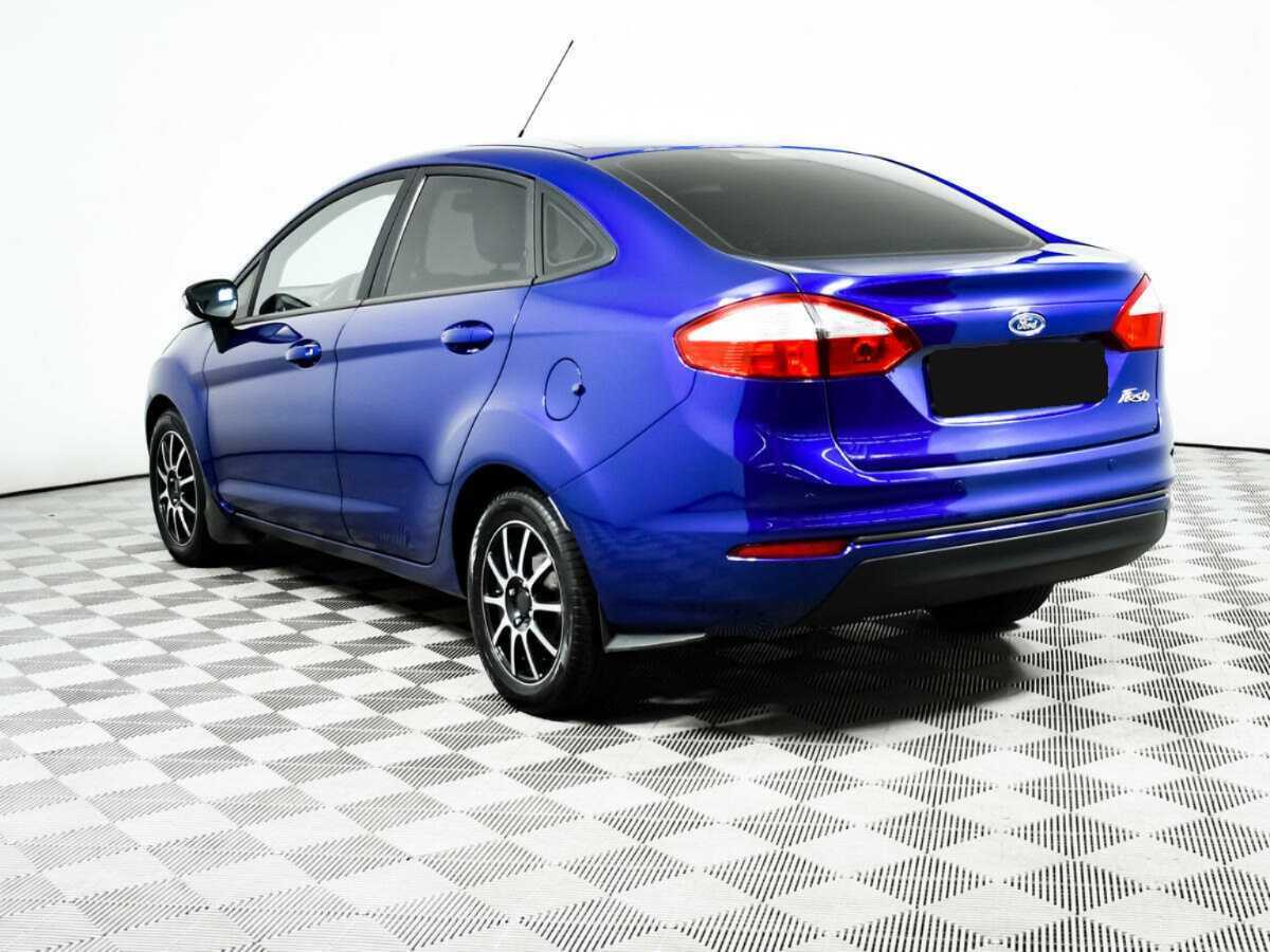 Ford Fiesta с пробегом — 2016 год. Фото: #6