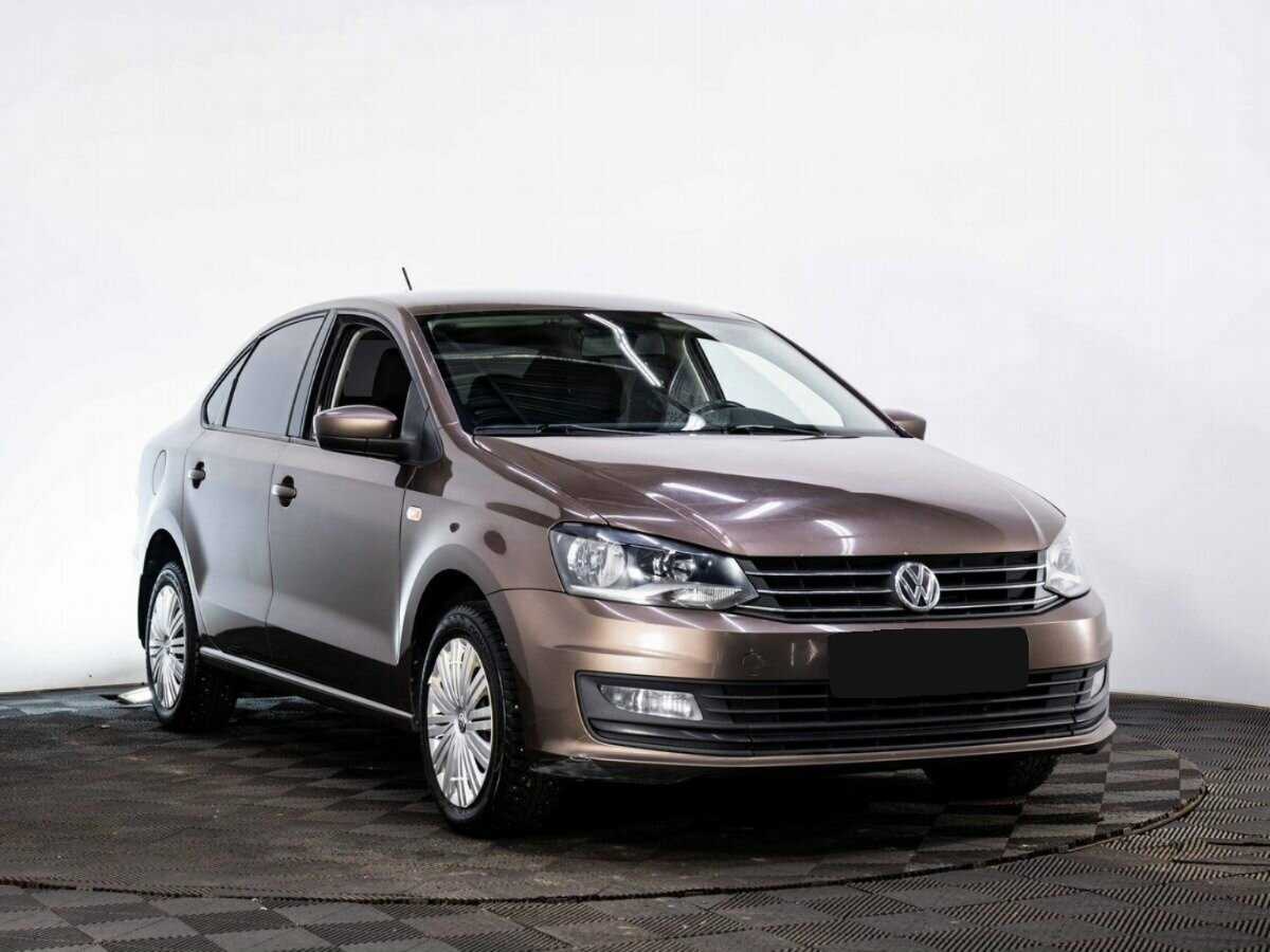 Volkswagen Polo с пробегом — 2016 год. Фото: #2