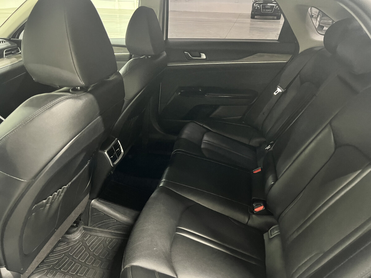 Kia K5 с пробегом — 2022 год. Фото: #11