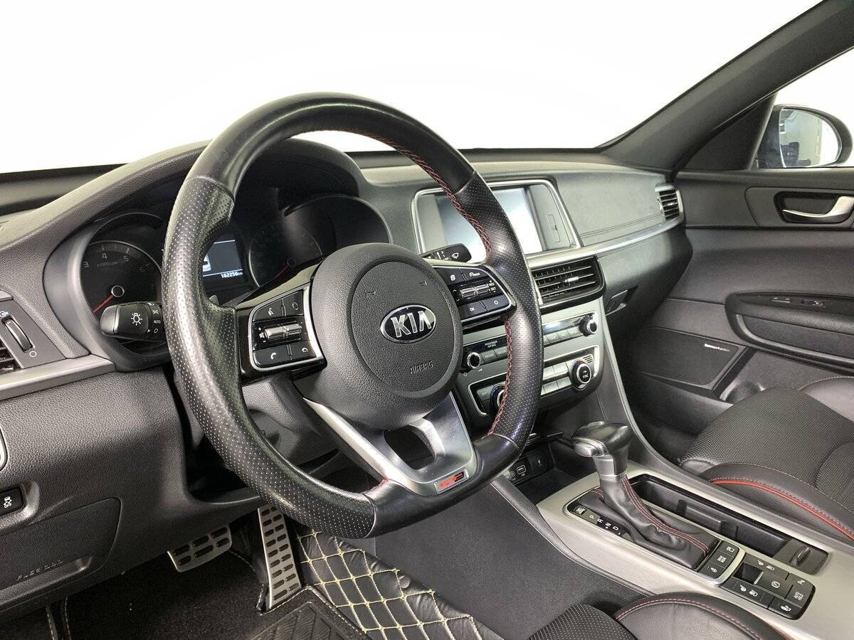 Kia Optima с пробегом — 2018 год. Фото: #12