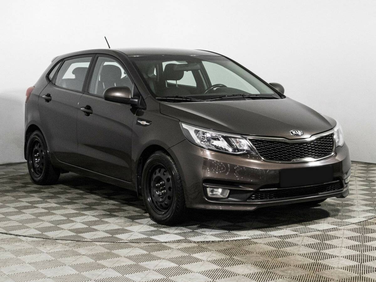 Kia Rio с пробегом — 2016 год. Фото: #2