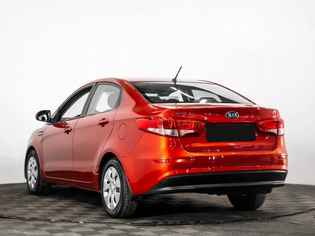 Kia Rio с пробегом — 2016 год. Фото: #5
