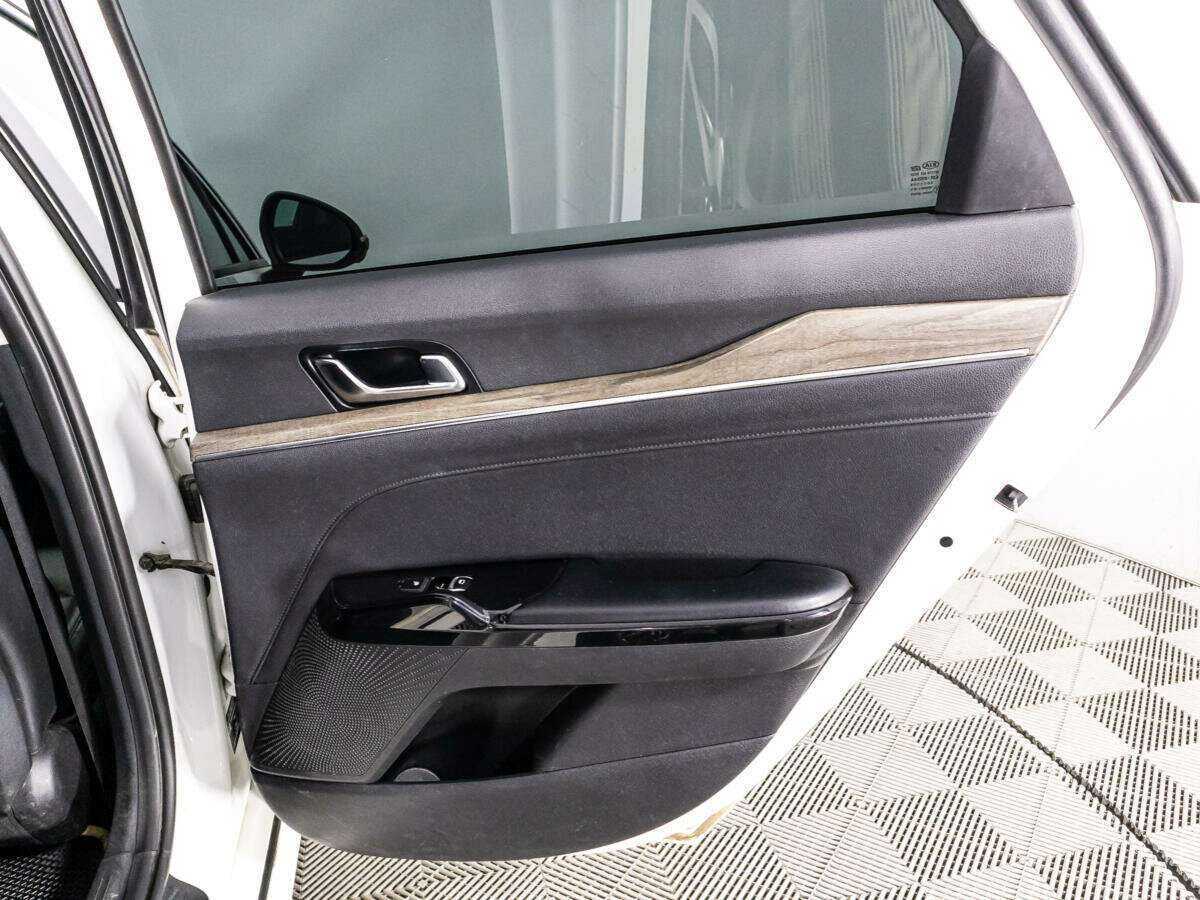 Kia K5 с пробегом — 2020 год. Фото: #25