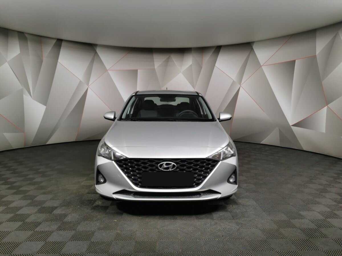 Hyundai Solaris с пробегом — 2020 год. Фото: #6