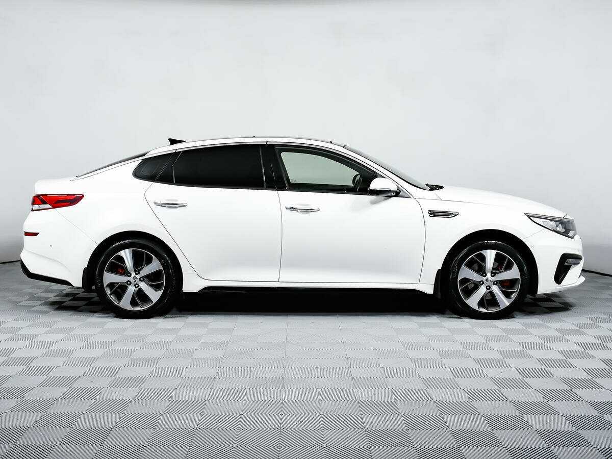 Kia Optima с пробегом — 2018 год. Фото: #3
