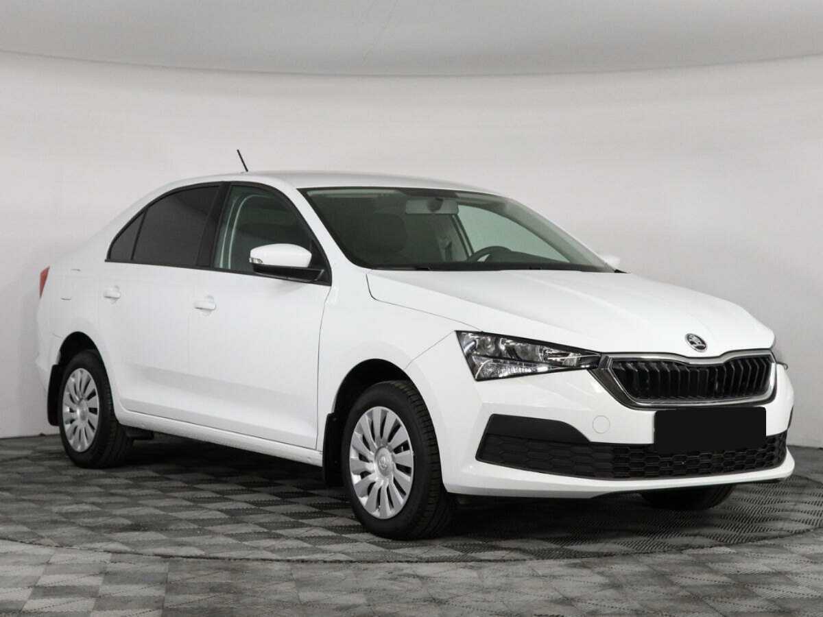 Skoda Rapid с пробегом — 2021 год. Фото: #2