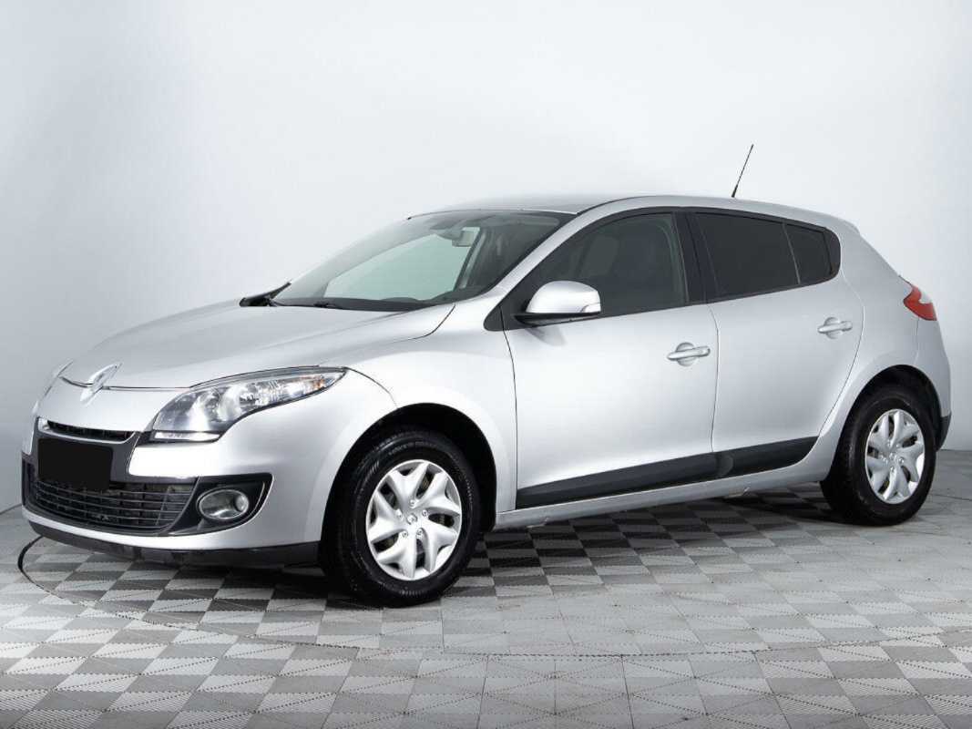 Renault Megane с пробегом — 2012 год. Фото: #0