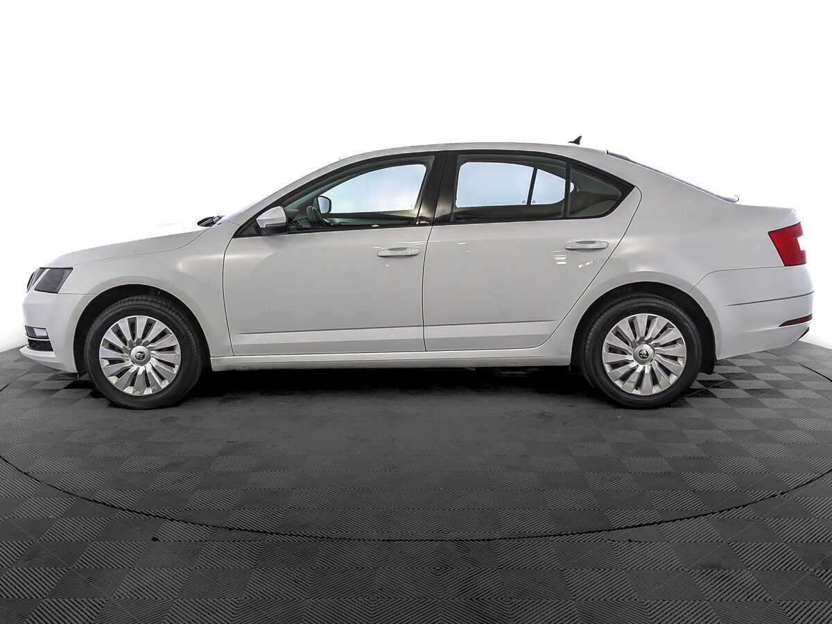Skoda Octavia с пробегом — 2019 год. Фото: #7