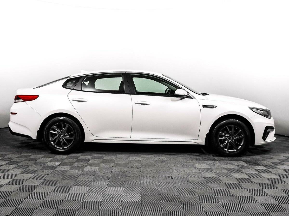 Kia Optima с пробегом — 2018 год. Фото: #3
