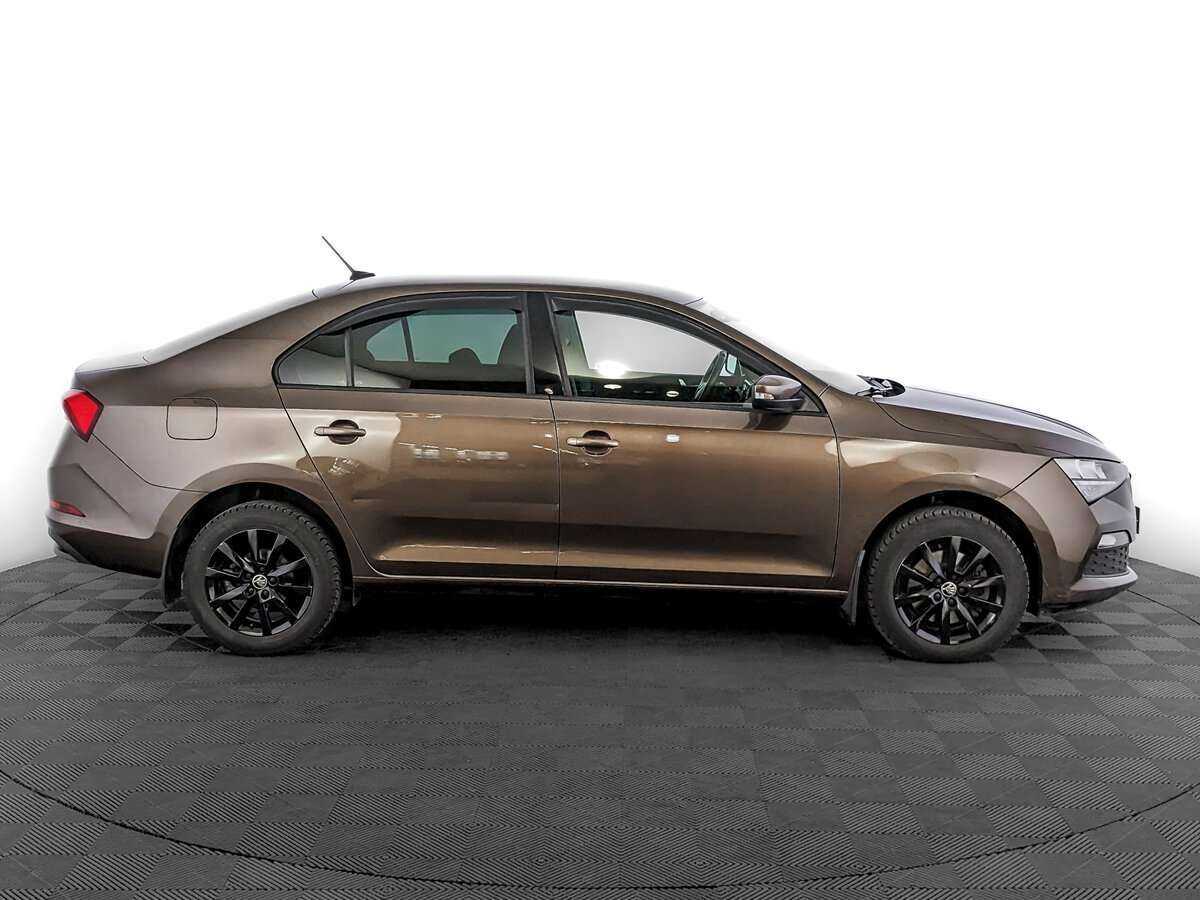 Skoda Rapid с пробегом — 2020 год. Фото: #3