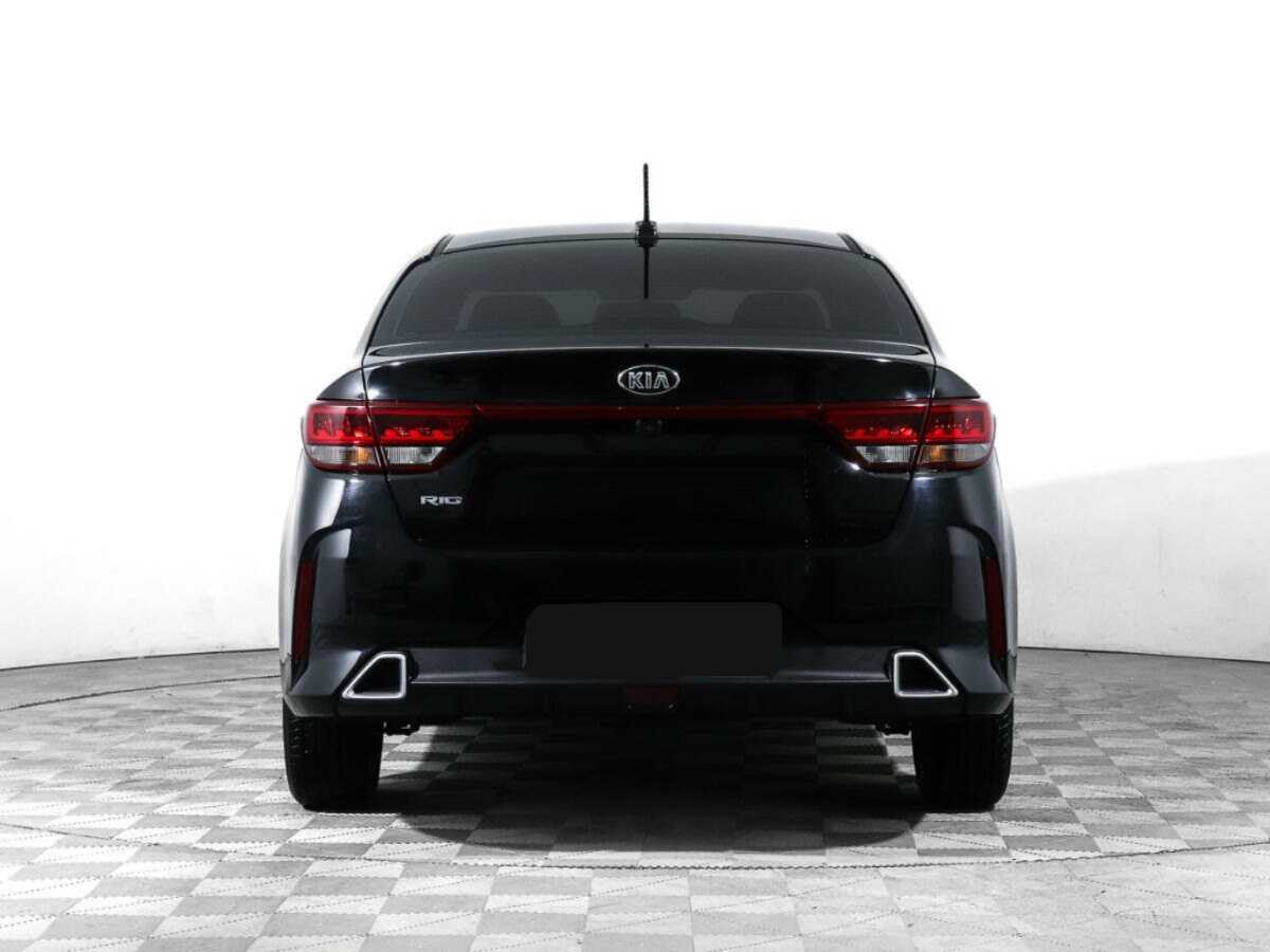 Kia Rio с пробегом — 2021 год. Фото: #4