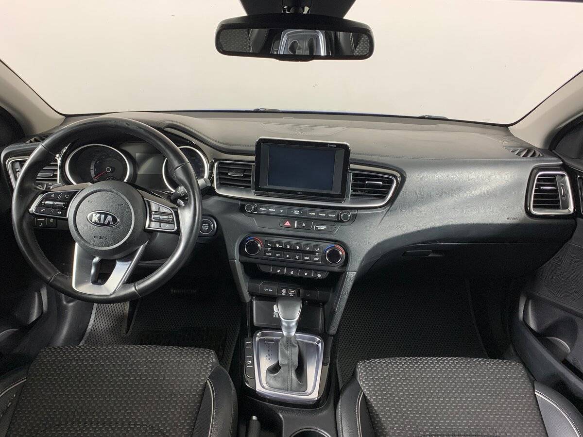 Kia Ceed с пробегом — 2019 год. Фото: #11