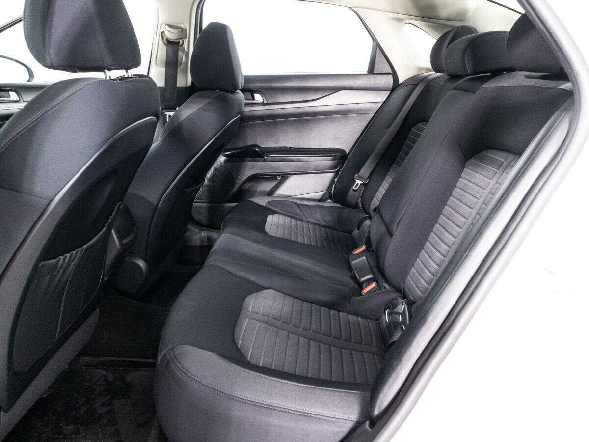 Kia K5 с пробегом — 2020 год. Фото: #9