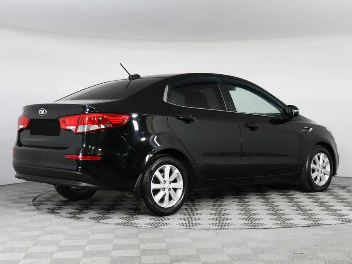 Kia Rio с пробегом — 2017 год. Фото: #4