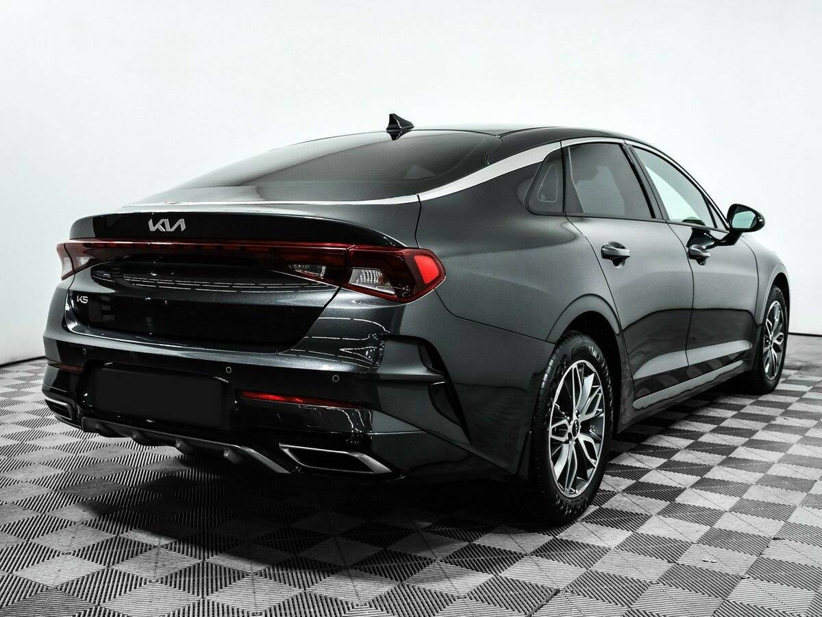 Kia K5 с пробегом — 2023 год. Фото: #4