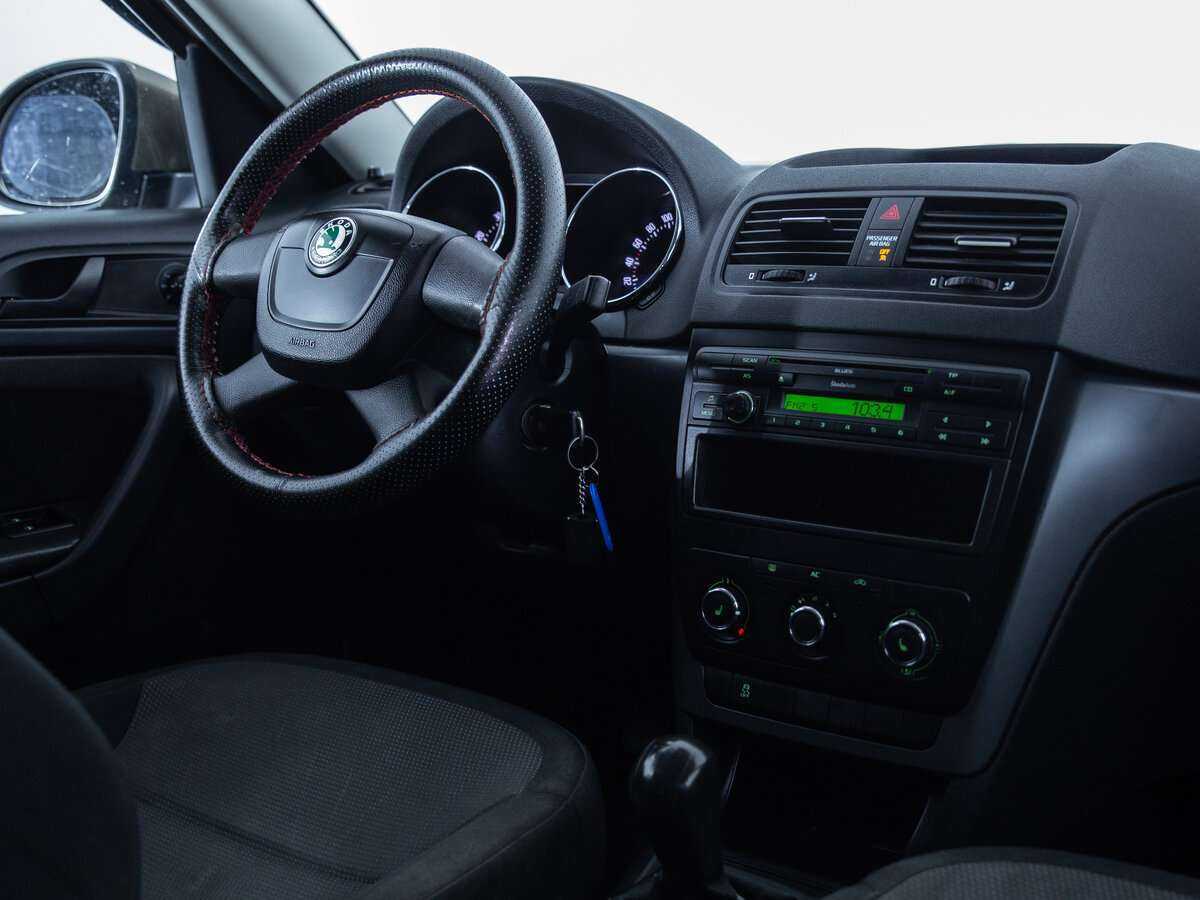 Skoda Yeti с пробегом — 2012 год. Фото: #10