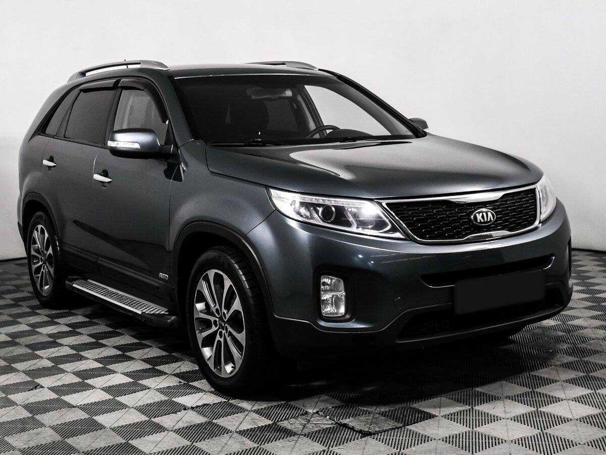 Kia Sorento с пробегом — 2013 год. Фото: #2