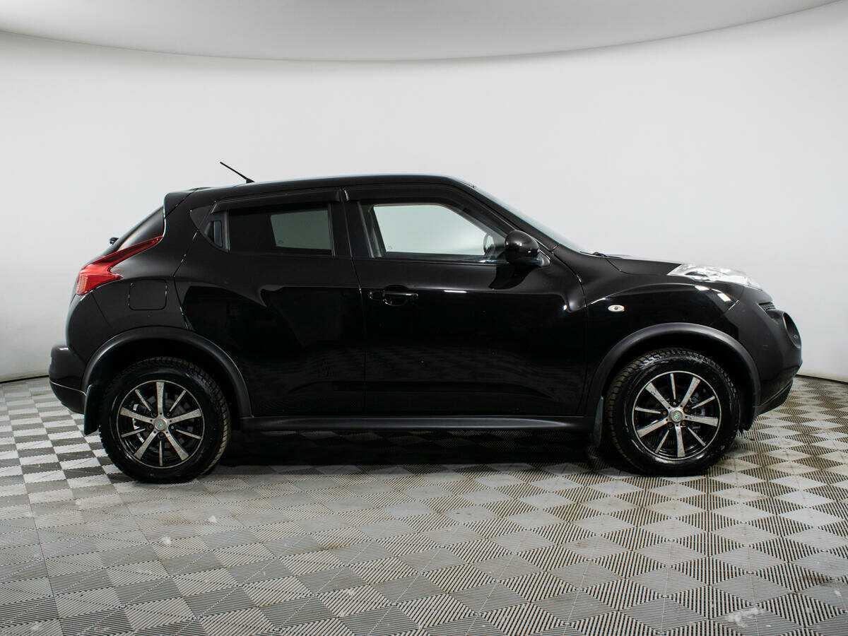 Nissan Juke с пробегом — 2012 год. Фото: #3