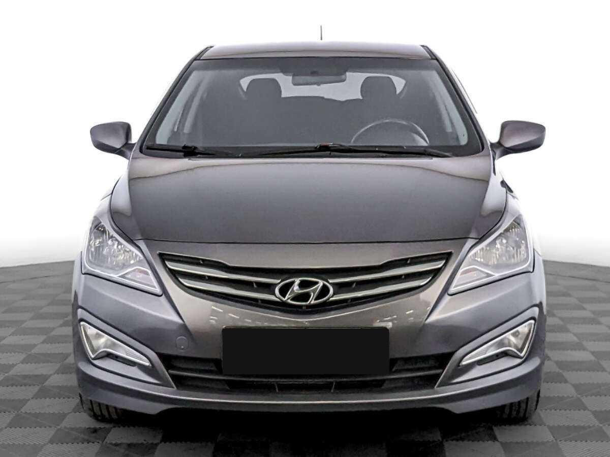 Hyundai Solaris с пробегом — 2016 год. Фото: #1