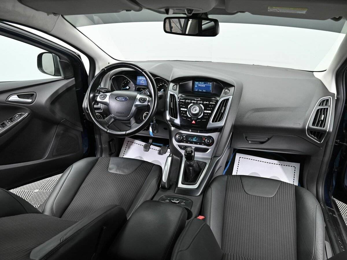 Ford Focus с пробегом — 2012 год. Фото: #9