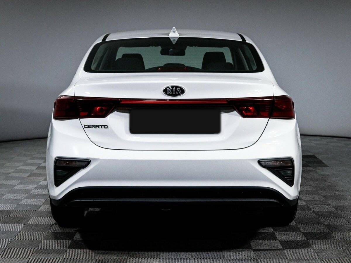 Kia Cerato с пробегом — 2020 год. Фото: #5