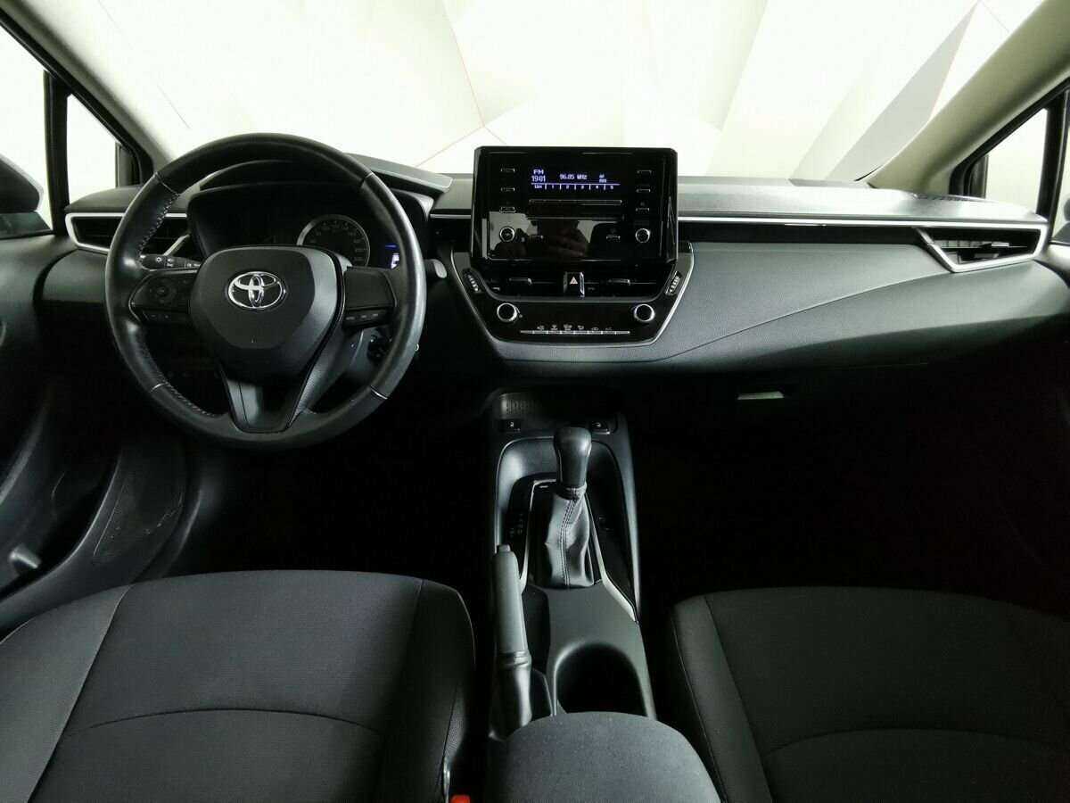 Toyota Corolla с пробегом — 2019 год. Фото: #9