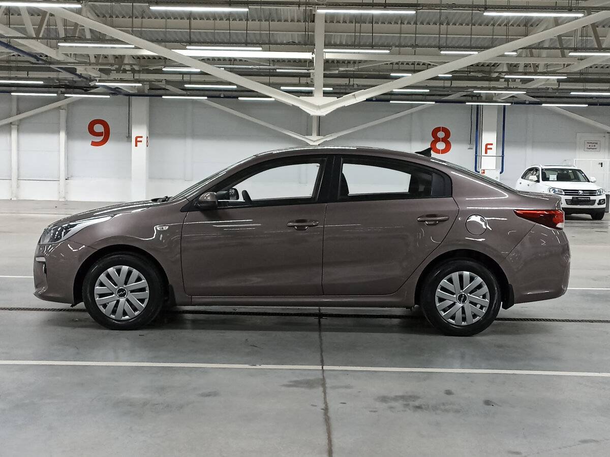 Kia Rio с пробегом — 2018 год. Фото: #7
