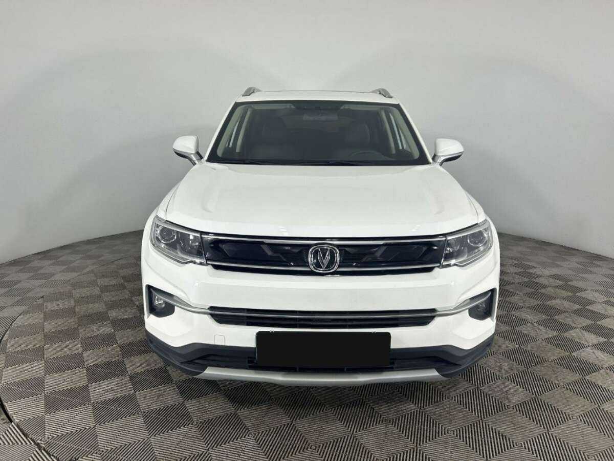 Changan CS35PLUS с пробегом — 2019 год. Фото: #1