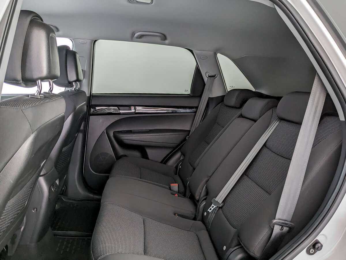 Kia Sorento с пробегом — 2018 год. Фото: #9