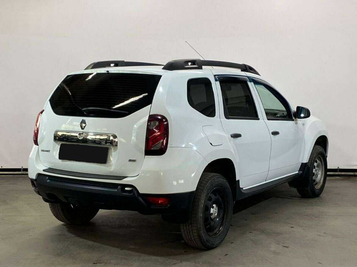 Renault Duster с пробегом — 2015 год. Фото: #4