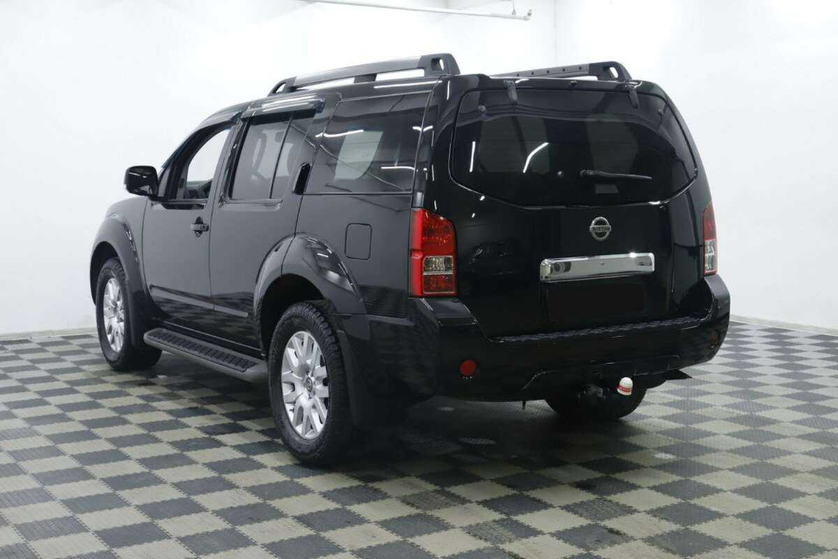 Nissan Pathfinder с пробегом — 2014 год. Фото: #1