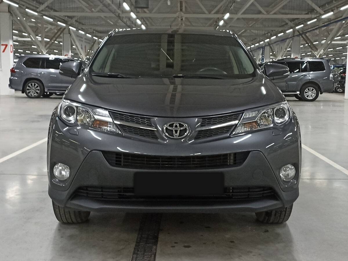 Toyota RAV4 с пробегом — 2013 год. Фото: #1