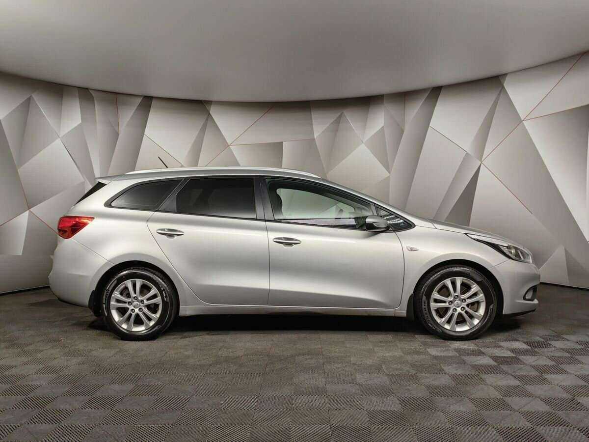 Kia Ceed с пробегом — 2015 год. Фото: #4