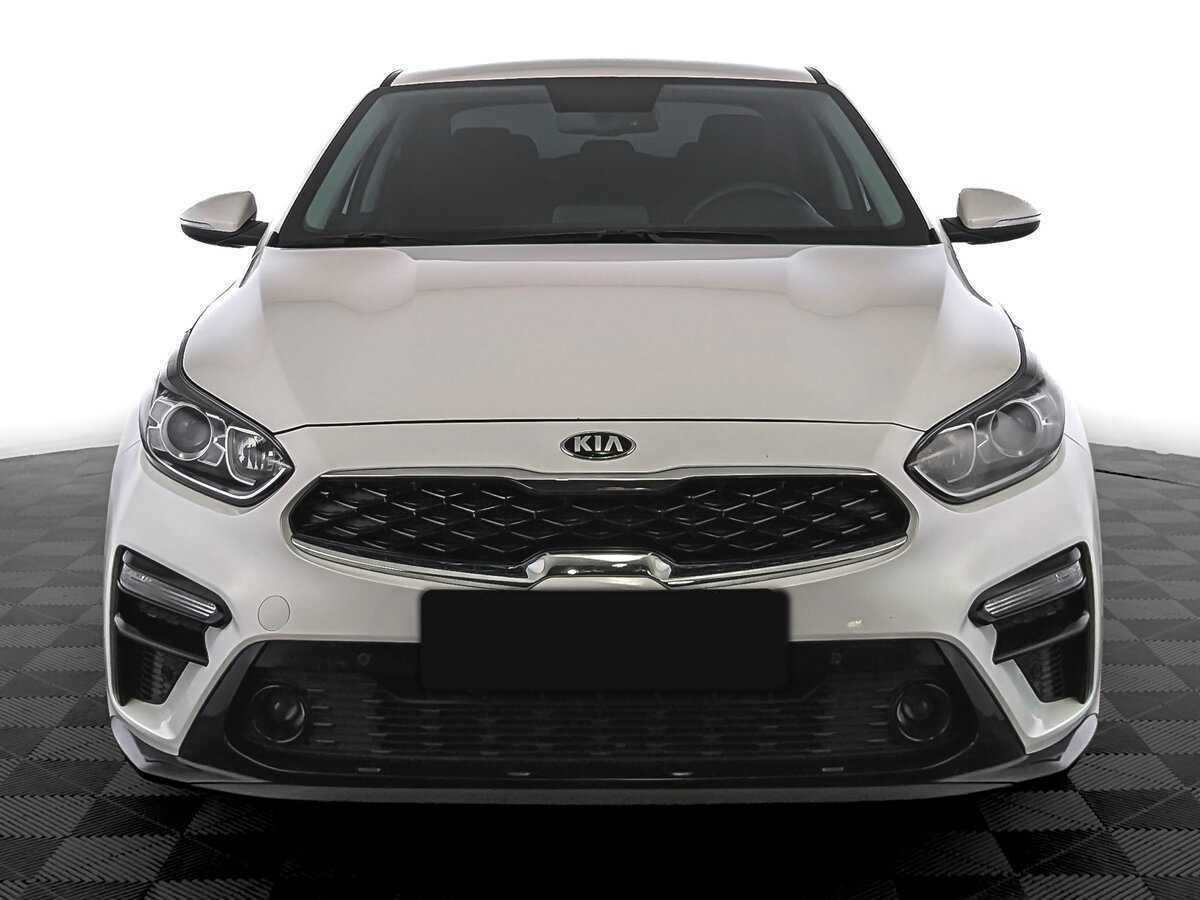 Kia Cerato с пробегом — 2021 год. Фото: #1