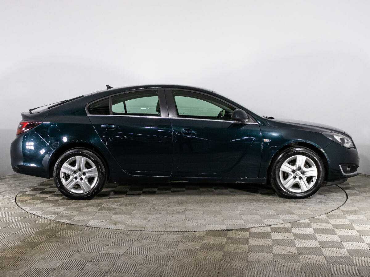 Opel Insignia с пробегом — 2014 год. Фото: #3