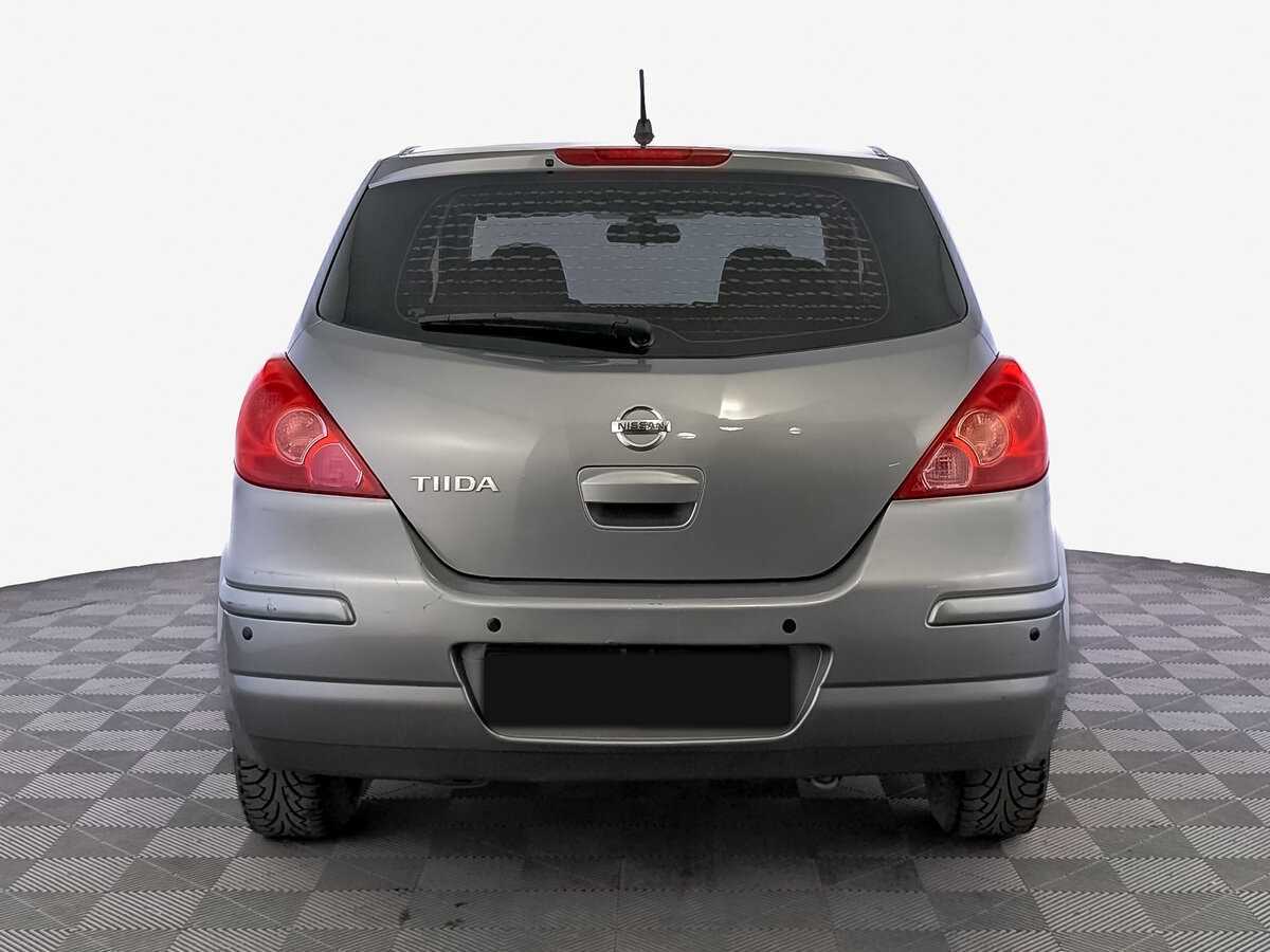 Nissan Tiida с пробегом — 2013 год. Фото: #5