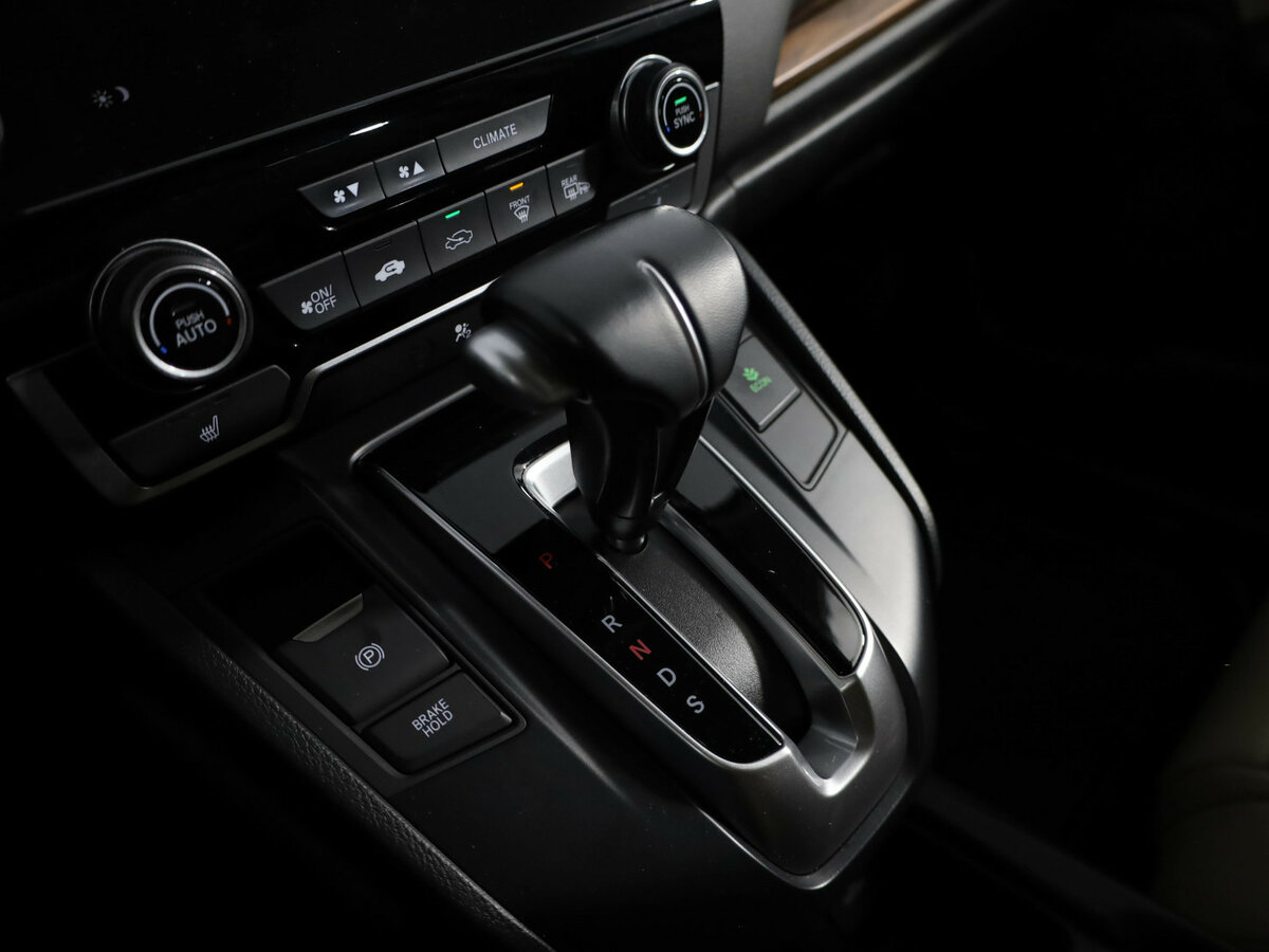 Honda CR-V с пробегом — 2018 год. Фото: #6