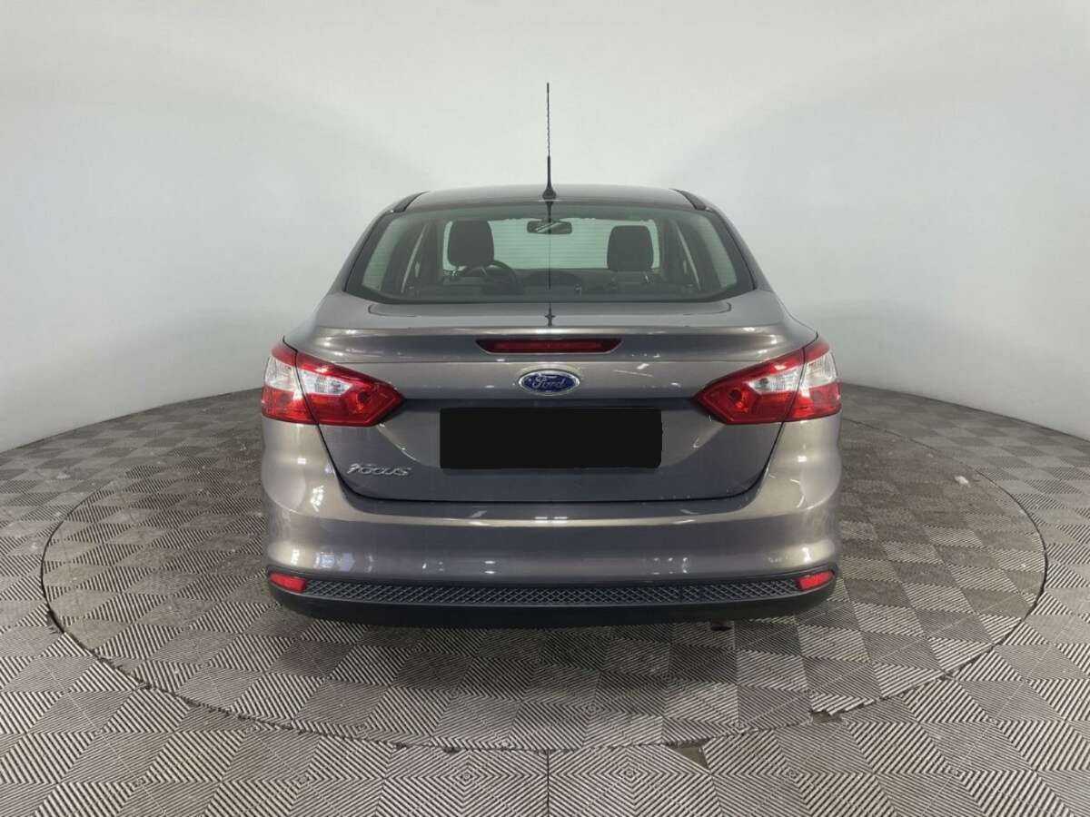 Ford Focus с пробегом — 2014 год. Фото: #2