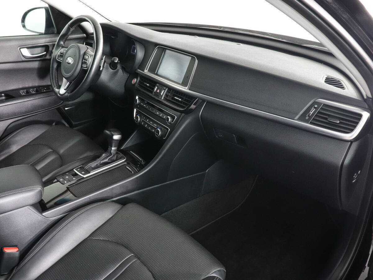 Kia Optima с пробегом — 2018 год. Фото: #9