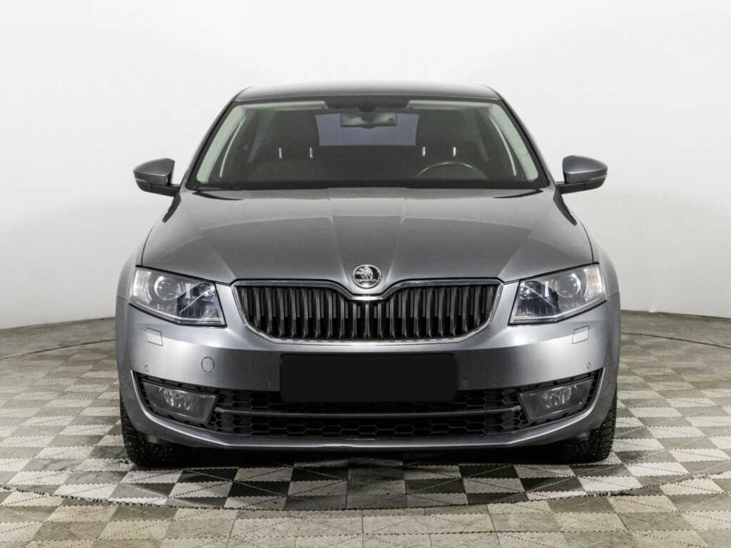 Skoda Octavia с пробегом — 2015 год. Фото: #1