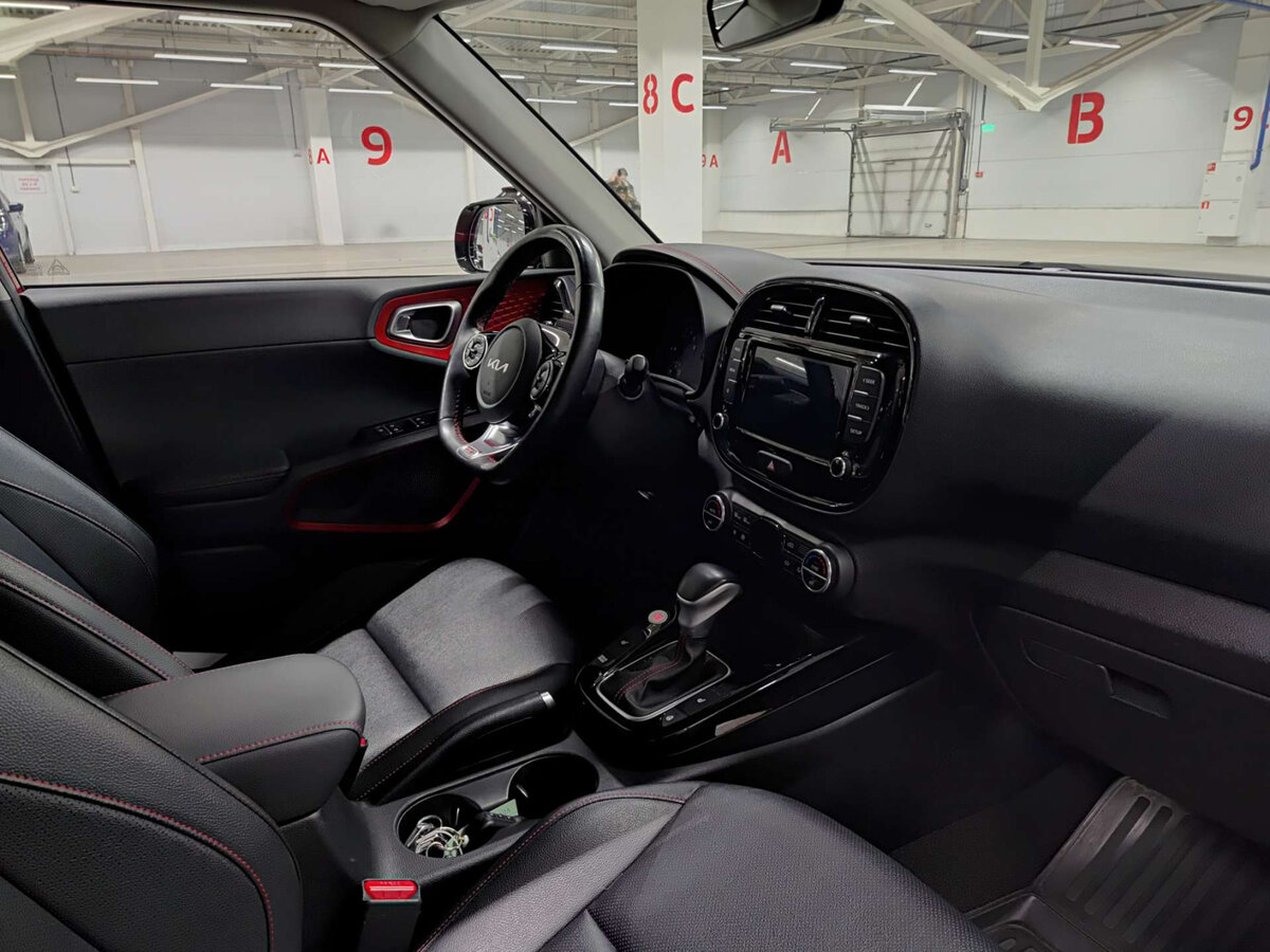 Kia Soul с пробегом — 2022 год. Фото: #10