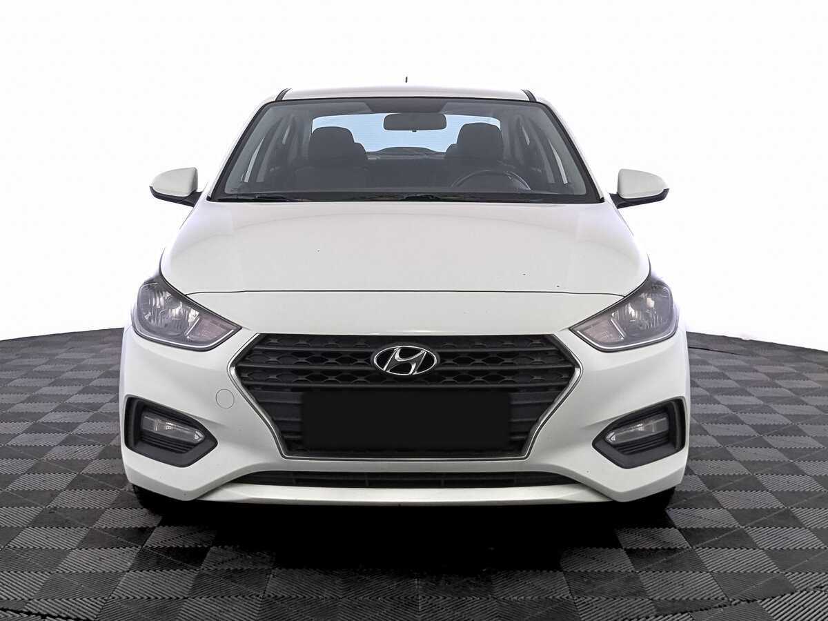 Hyundai Solaris с пробегом — 2017 год. Фото: #1
