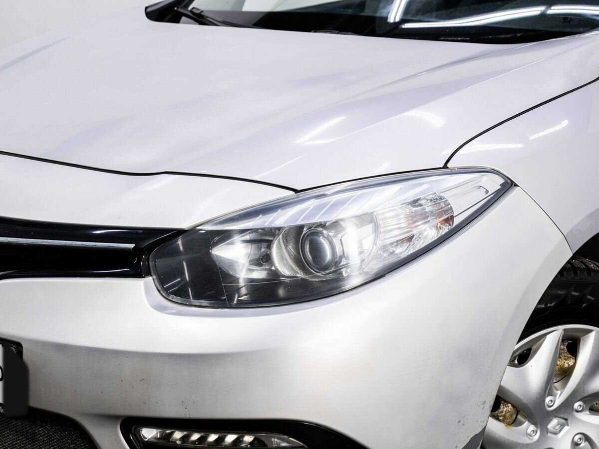 Renault Fluence с пробегом — 2013 год. Фото: #6