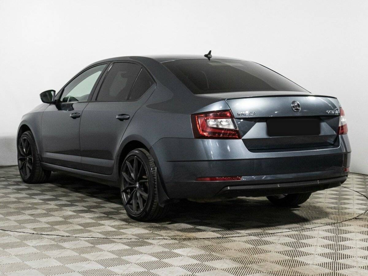 Skoda Octavia с пробегом — 2018 год. Фото: #6